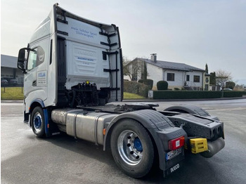 New Tractor unit Iveco S-Way AS440S53T/P (Silo) Euro6 Intarder Klima ZV: picture 4