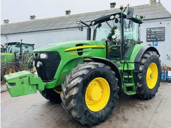 Farm tractor JOHN DEERE 7930