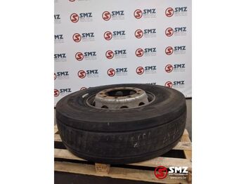 Tire BRIDGESTONE