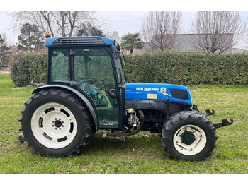 Farm tractor Trattore usato frutteto New Holland T4 105 F: picture 3