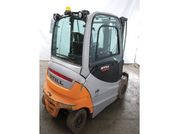 Electric forklift Still RX60-30: picture 2