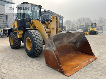 Wheel loader CATERPILLAR 926M