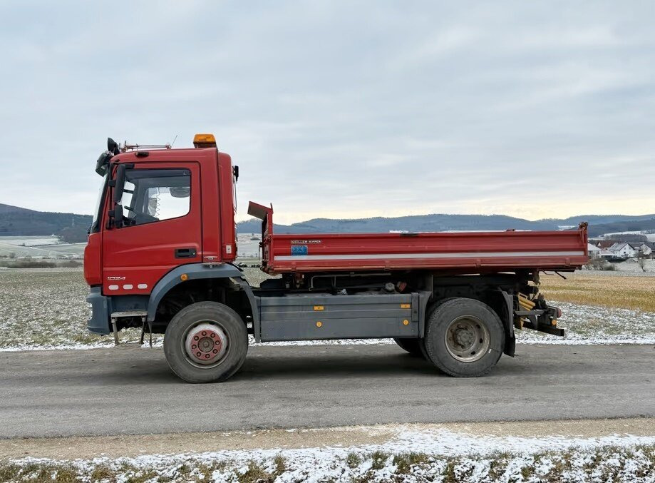 Tipper Mercedes-Benz Atego 1024 AK/4x4 Atego 1024 AK/4x4, AHK-Öl: picture 11