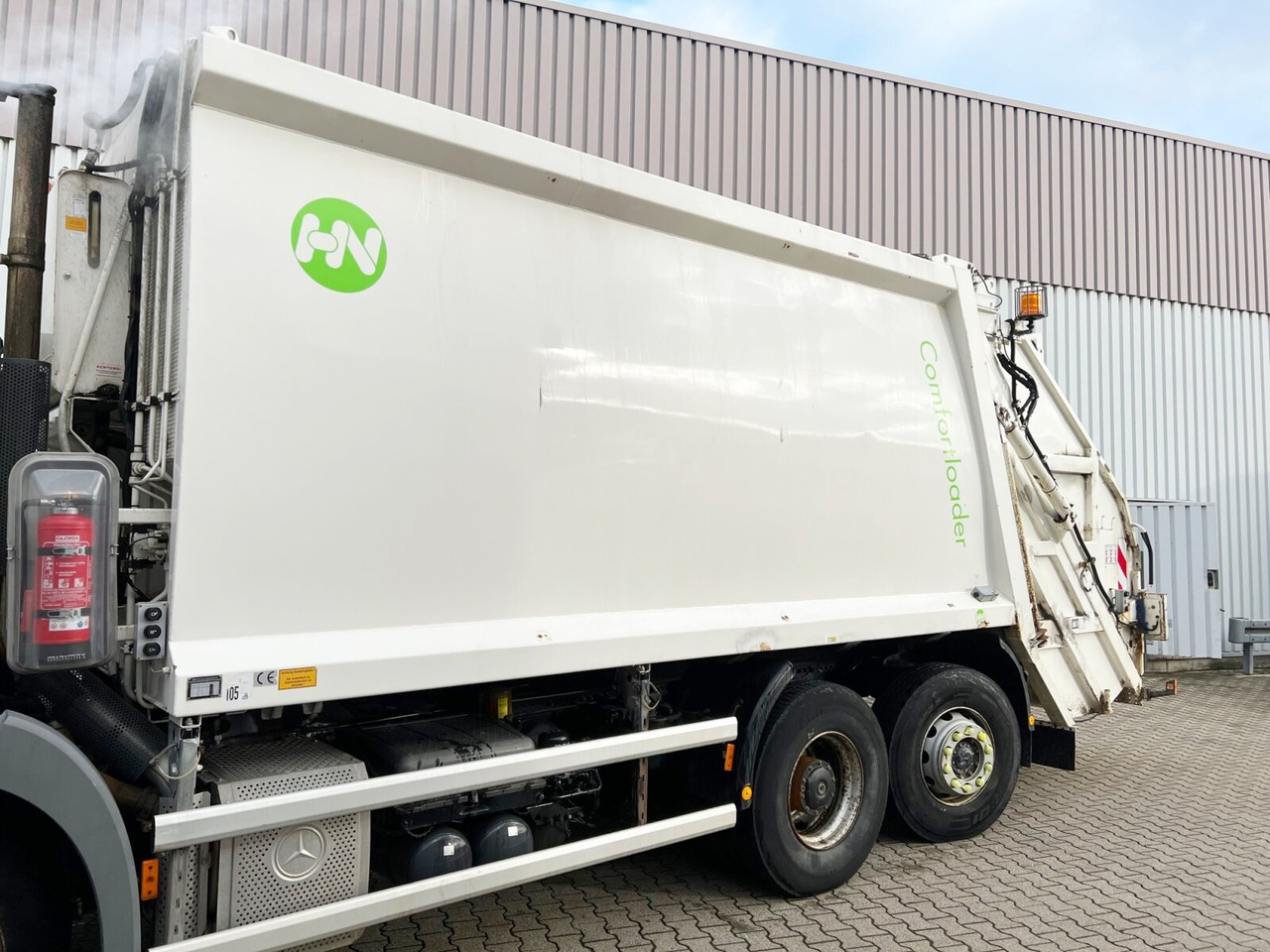 Garbage truck for transportation of garbage Mercedes-Benz Econic 2633 L/NLA 6x2/4 Econic 2633 L/NLA 6x2/4, Lenkachse, Sperrmüllwagen ca. 23,9m³: picture 13