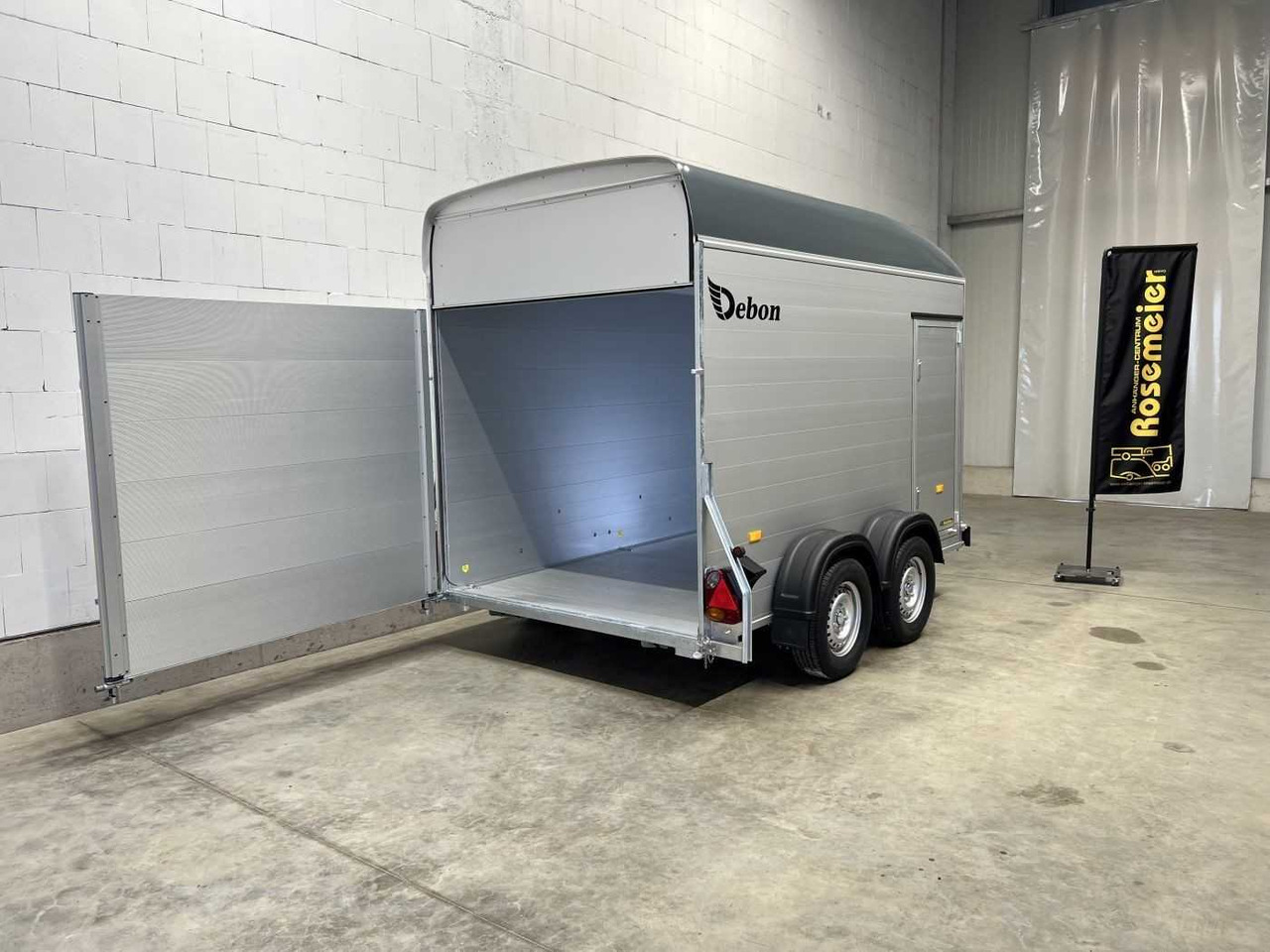 New Motorcycle trailer CHEVAL LIBERTE DEBON C500 Roadster Kofferanhänger: picture 14