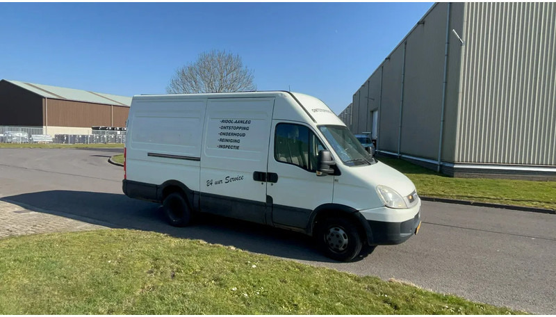 Lease a Iveco Daily 40 Iveco Daily 40C15 RIONED Profijet Iveco Daily 40 Iveco Daily 40C15 RIONED Profijet: picture 18