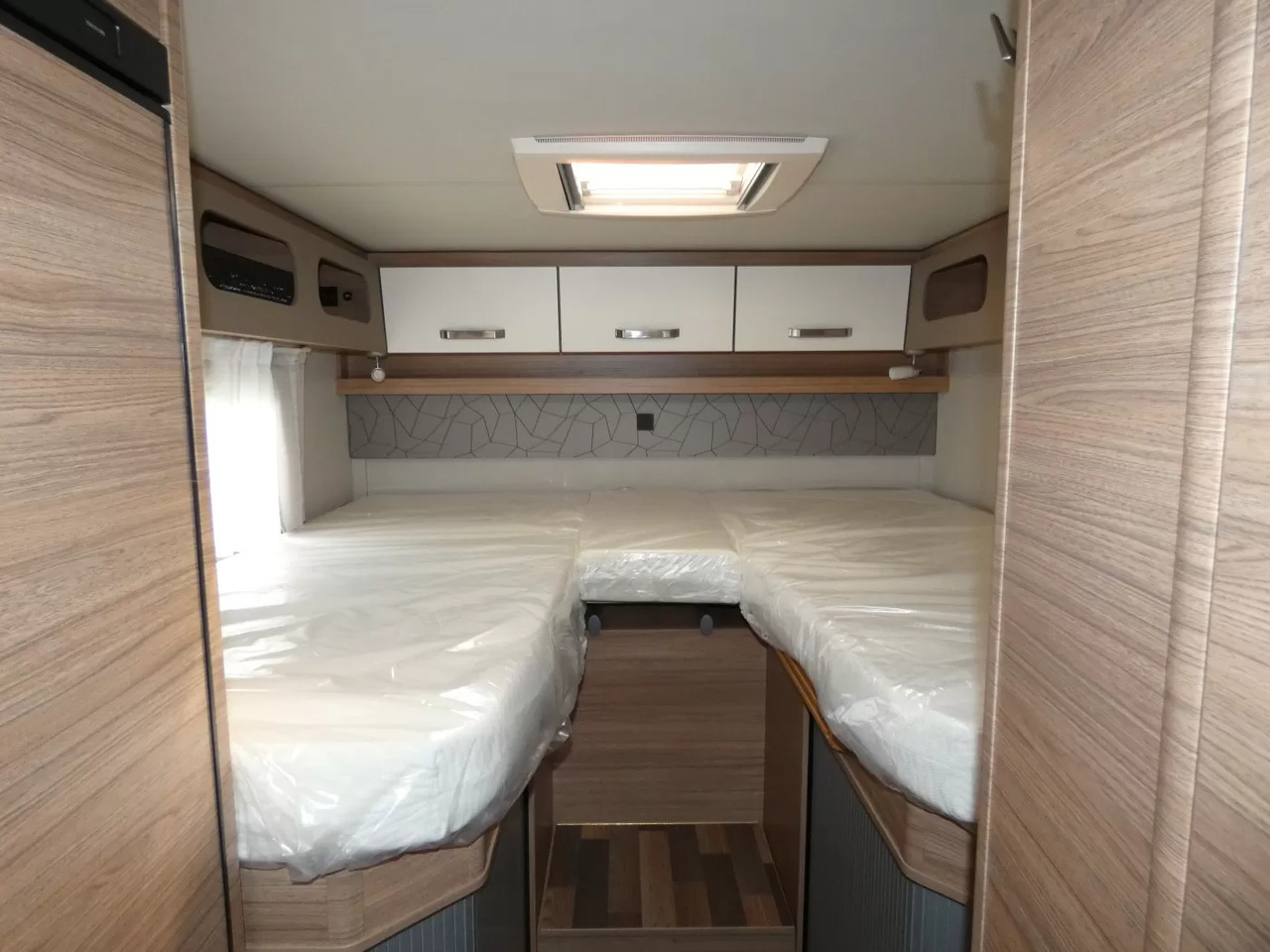 New Semi-integrated motorhome Weinsberg CaraCompact 640 MEG EDITION [PEPPER] *8106: picture 19