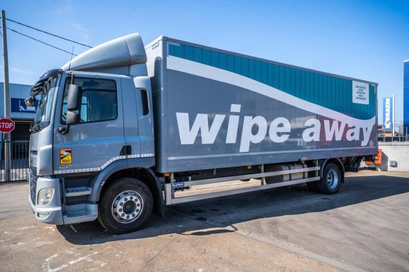 Box truck DAF CF 260 (19T) + DHOLLANDIA 2.5T.: picture 1