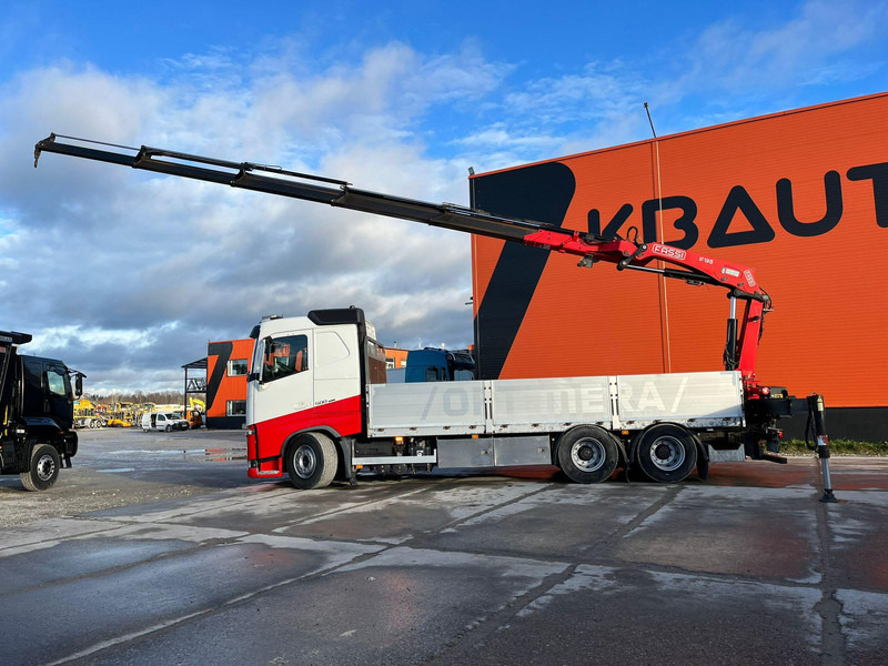 Dropside/ Flatbed truck, Crane truck Volvo FH 500 6x2 FASSI F195 / PLATFORM L=6521 mm: picture 9