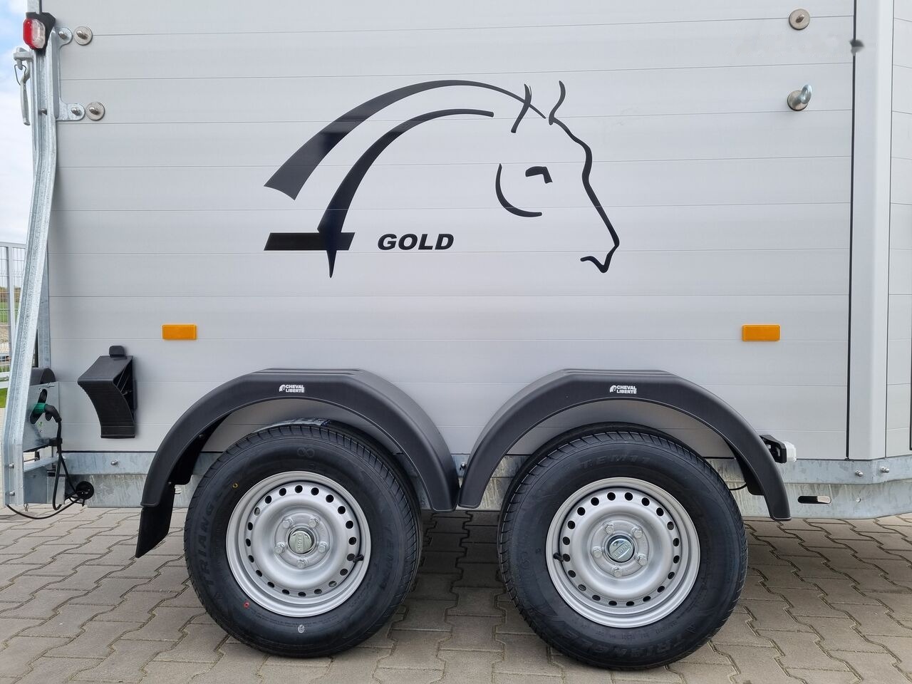 New Horse trailer Cheval Liberté Gold First Alu for two horses with tack room 2000 kg GVW trailer: picture 35