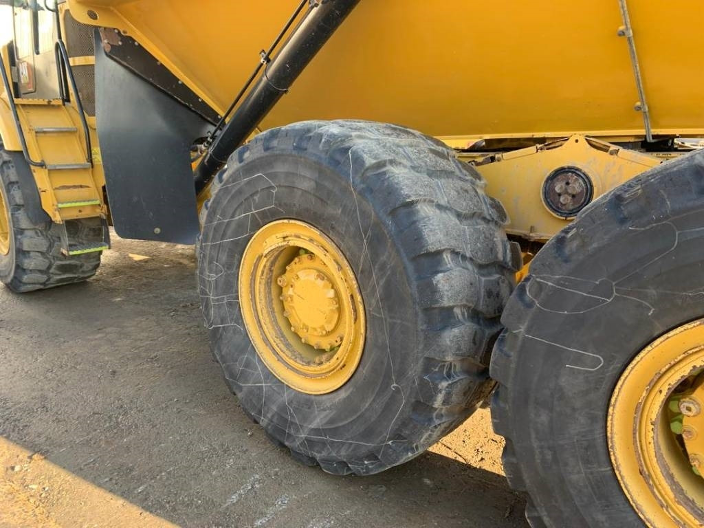 Articulated dumper CAT 730 (Low hours:1652 idle hours): picture 40