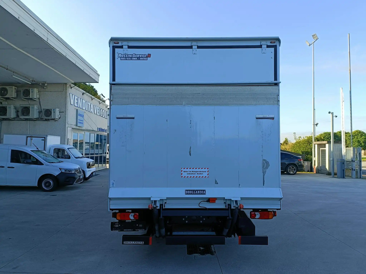 Box truck IVECO EUROCARGO 75E21: picture 7