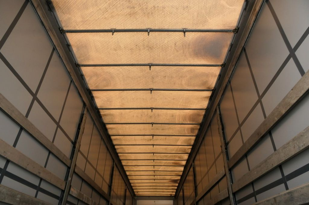 Curtainsider semi-trailer Schmitz Cargobull FIRANKA VARIOS / PODNOSZONY DACH / STANDARD: picture 17