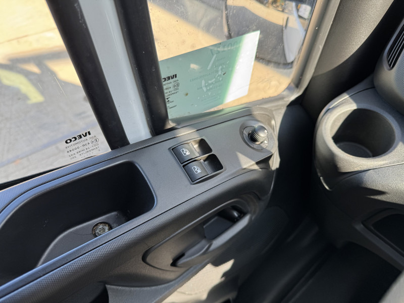 Panel van Iveco Daily 35S14 L2H2 Airco Cruise 3.5t trekgewicht Euro6: picture 19