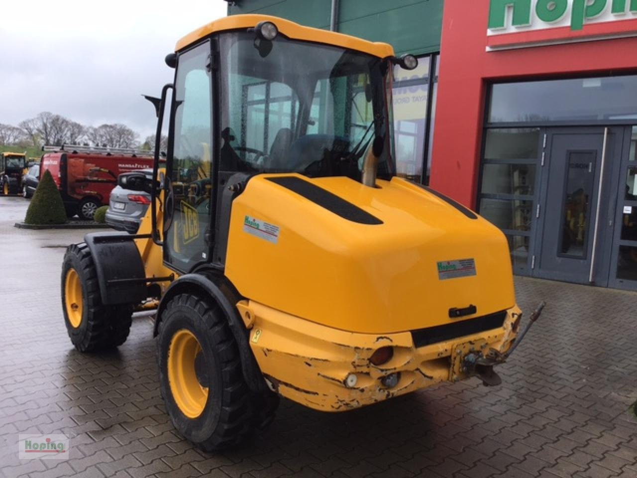 Wheel loader JCB 406: picture 6