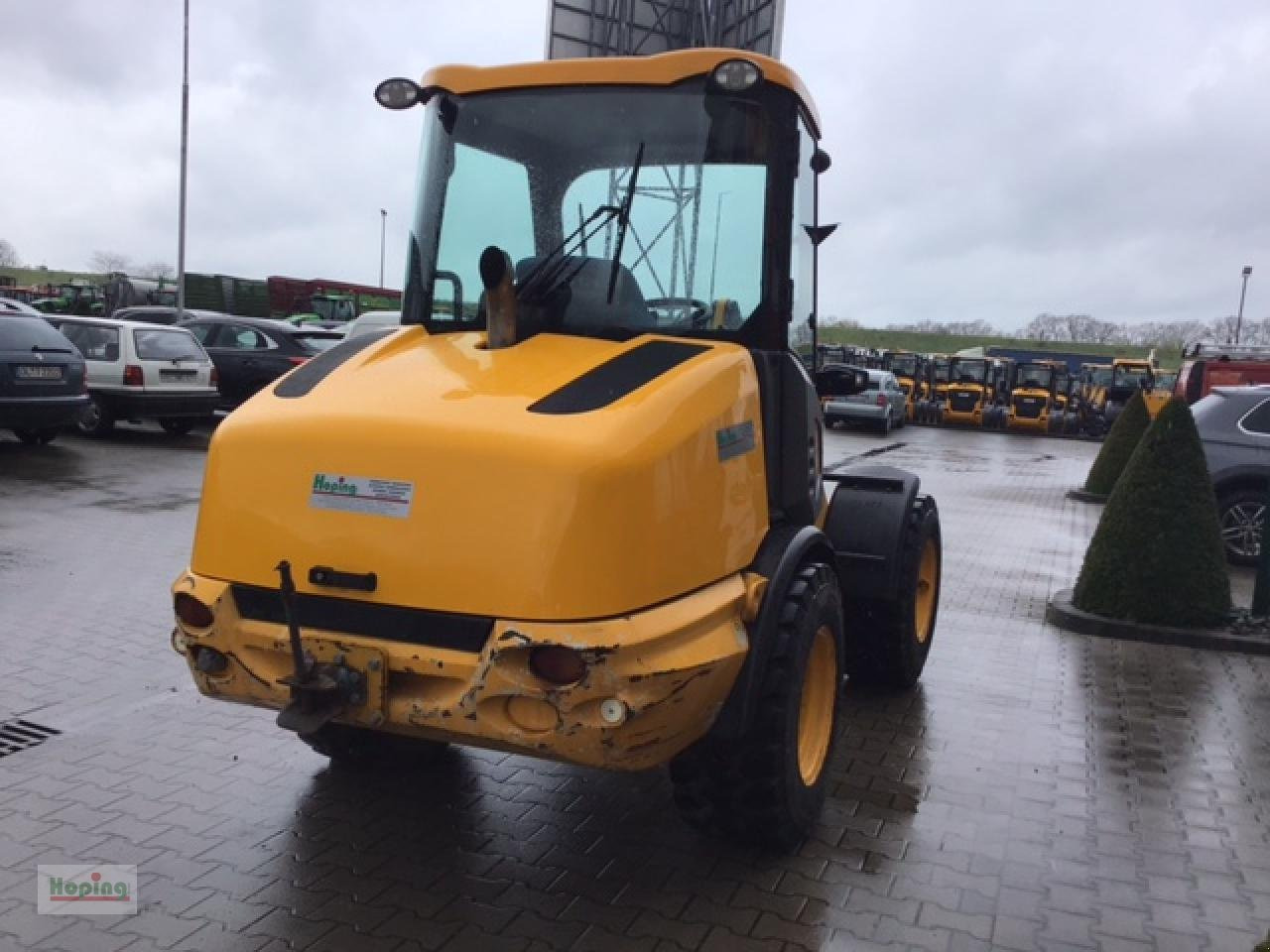 Wheel loader JCB 406: picture 8