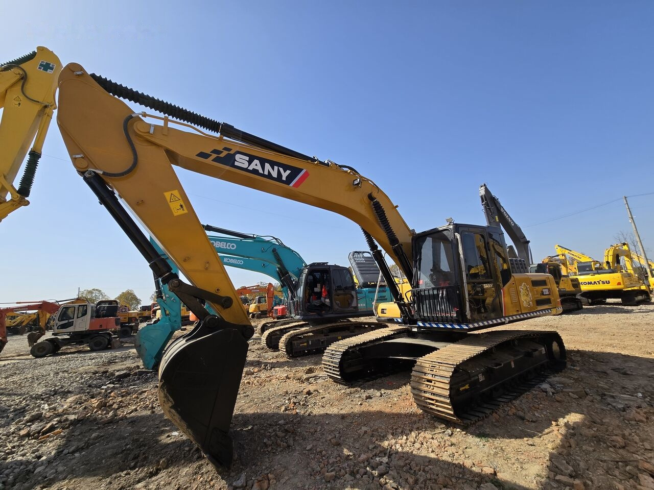 Crawler excavator Sany SY235: picture 9