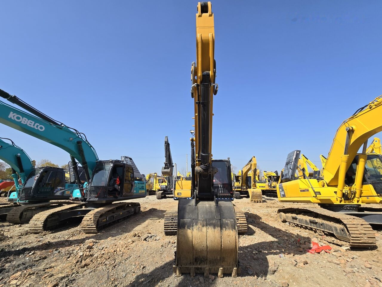 Crawler excavator Sany SY235: picture 7