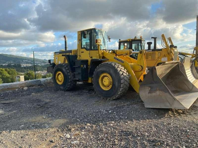 Wheel loader Komatsu WA470-3A: picture 6