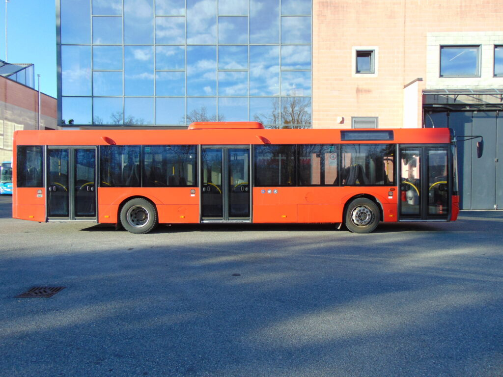 City bus N. 8 SOLARIS URBINO 12 LF – Anno 2011: picture 8 City bus N. 8 SOLARIS URBINO 12 LF – Anno 2011: picture 8