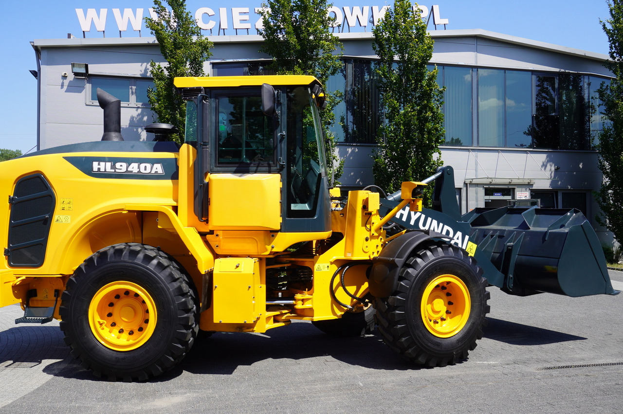 Wheel loader HYUNDAI HL940A articulated loader / year 2021 / weight 13.5t year of production 2021: picture 23