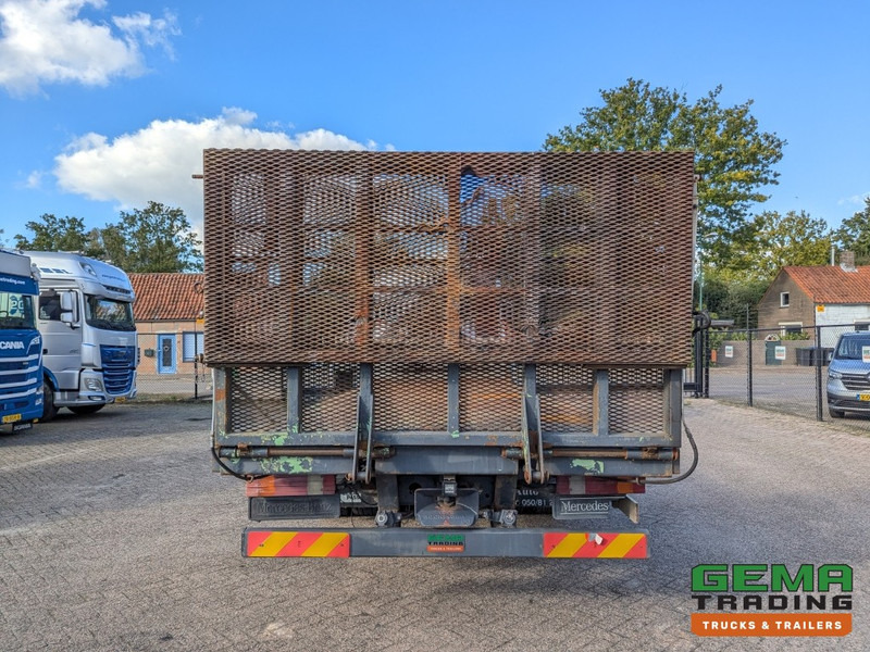 Dropside/ Flatbed truck, Crane truck Mercedes-Benz Actros 1831 Sleepcab Euro2 MKG HLK80 3360KG - Air Suspension - Loading Ramp  (V796): picture 6