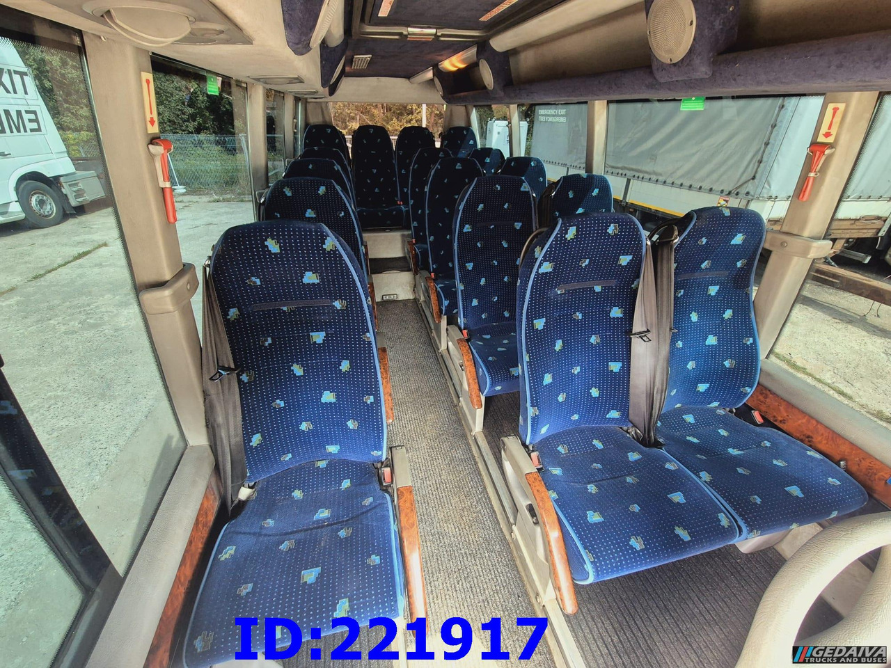 Coach FORD Sunset VIP 17-seats: picture 21