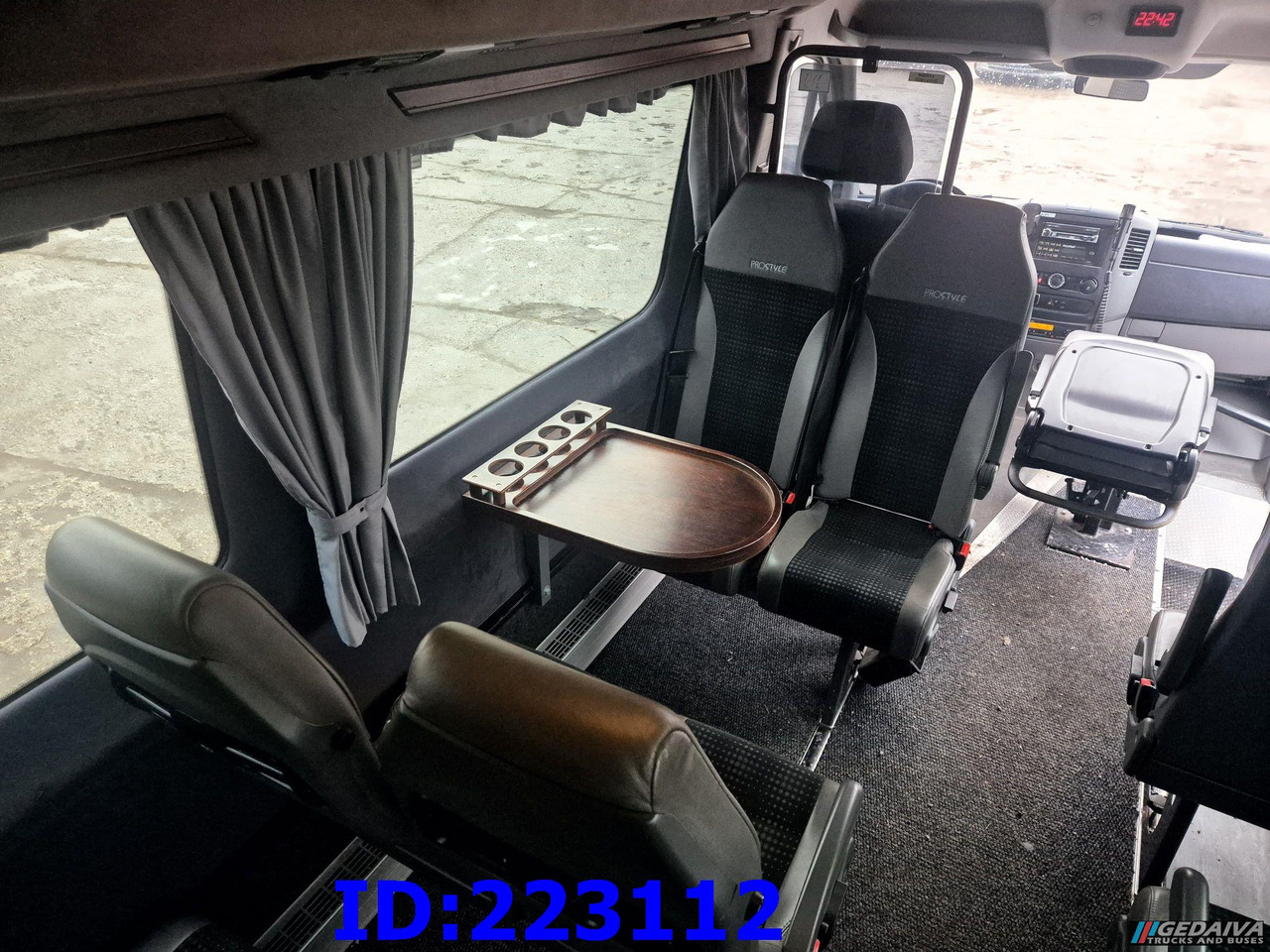 Coach MERCEDES-BENZ Sprinter 516 - Prostyle VIP - 18-Place: picture 24