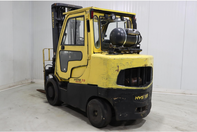 LPG forklift Hyster S7.0FT: picture 8