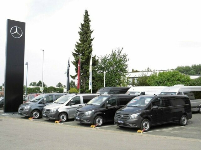 Minibus, Passenger van MERCEDES-BENZ Vito 116CDI lang,TourerPro,2Klima,9Sitze,Kamera: picture 13