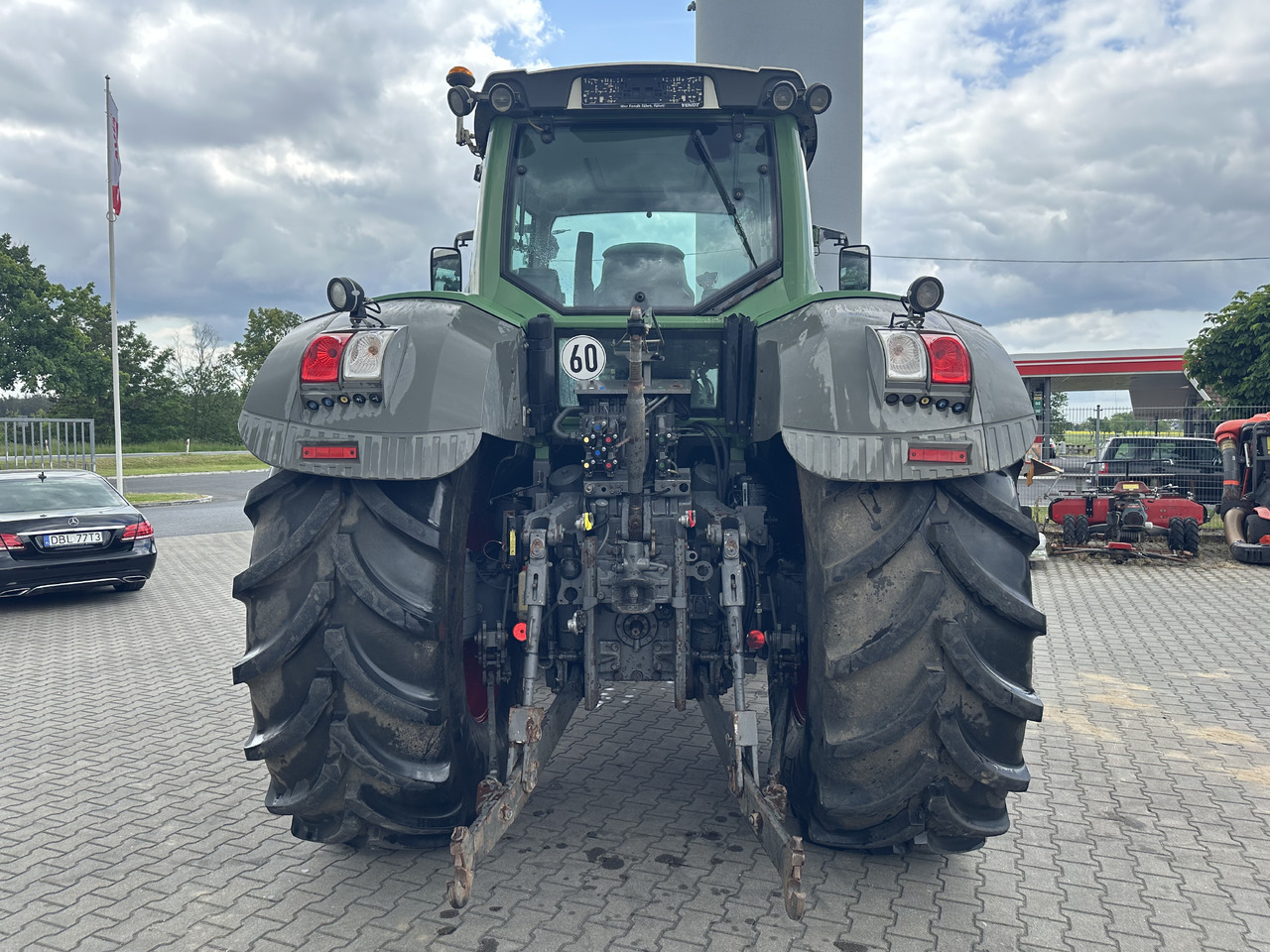 Farm tractor Fendt 927 VARIO PROFI: picture 7