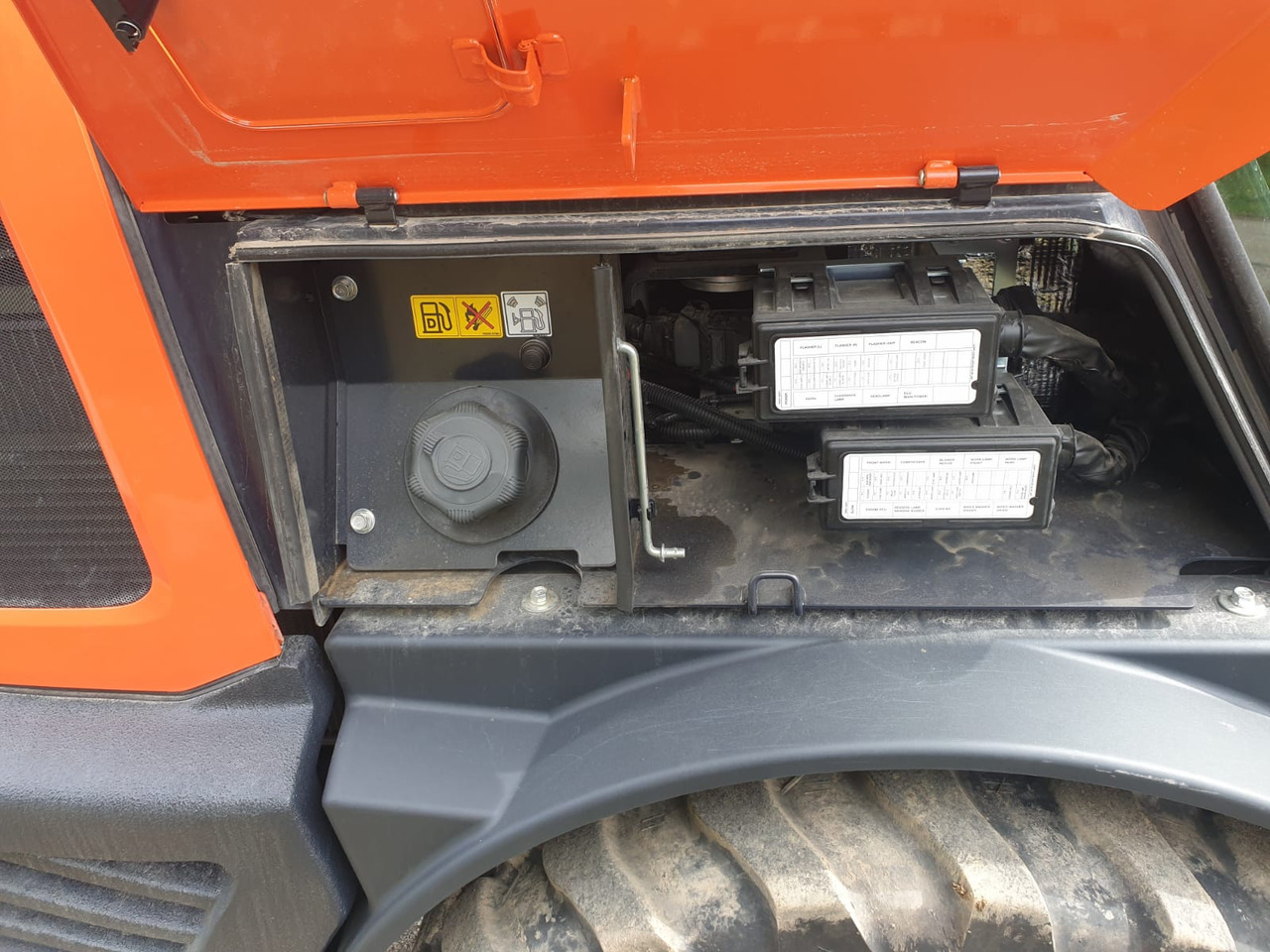 Wheel loader KUBOTA R 070: picture 14