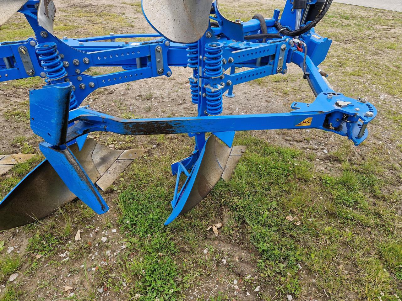 Lease a Lemken Juwel 8 M X 5+1 Lemken Juwel 8 M X 5+1: picture 15