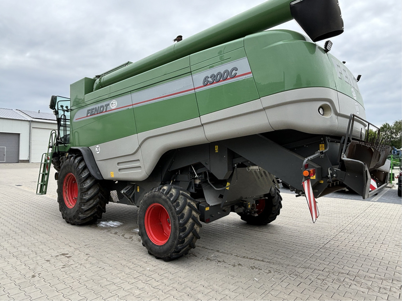 Combine harvester Fendt Mähdrescher 6300 C: picture 9