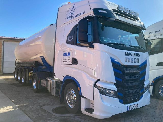 New Tractor unit Iveco S-Way AS440S53T/P (Silo) Euro6 Intarder Klima ZV: picture 10