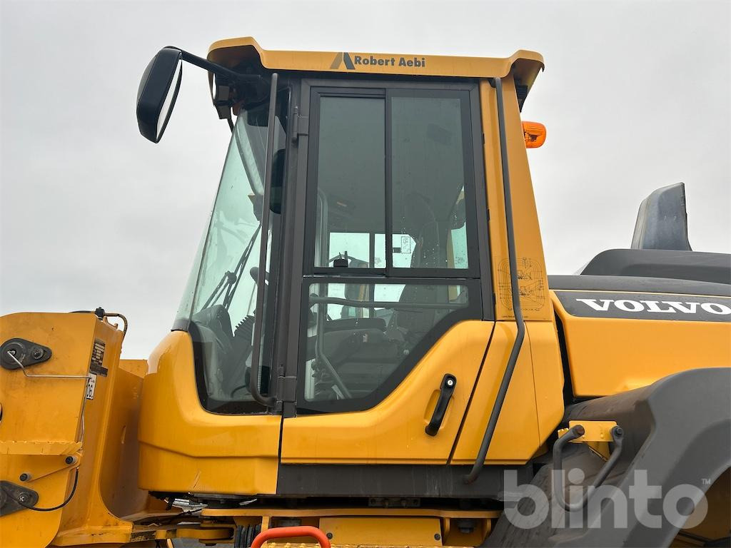 Wheel loader VOLVO L110H: picture 13